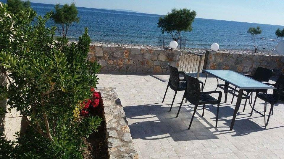 Votsalo Studios & Apartment Frangokastello エクステリア 写真